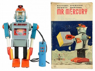 Illustration for article titled 7 Humanoid Toy Robots from the Original Space Age